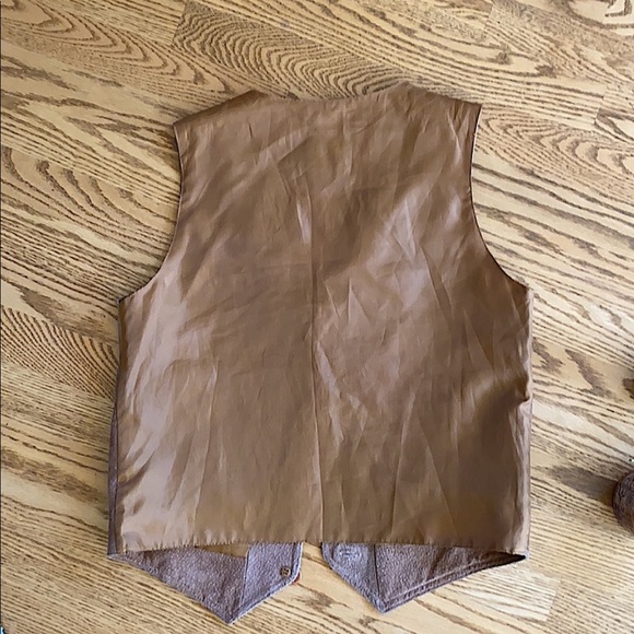 Vintage boho/western leather vest - Picture 4 of 5